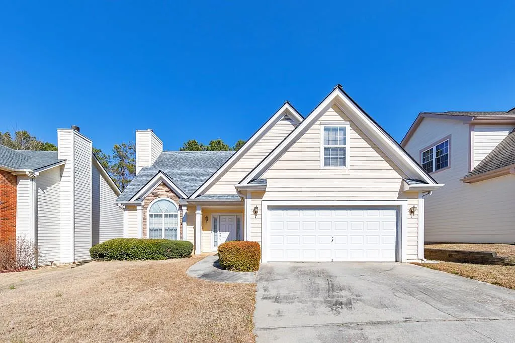 Building Photo - 2025 Baramore Oaks Dr