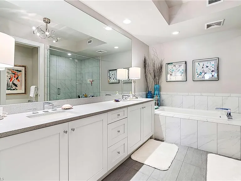 1030 3rd Ave S #302 — Photo 15