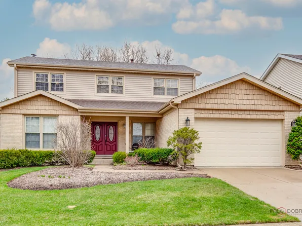305 Ronnie Dr, Buffalo Grove, IL 60089