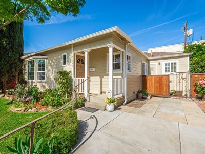 1048 Dolores Way, Sacramento, CA, 95816