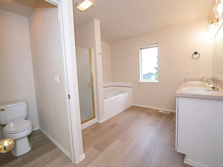5423 Cape Seville Dr — Photo 21