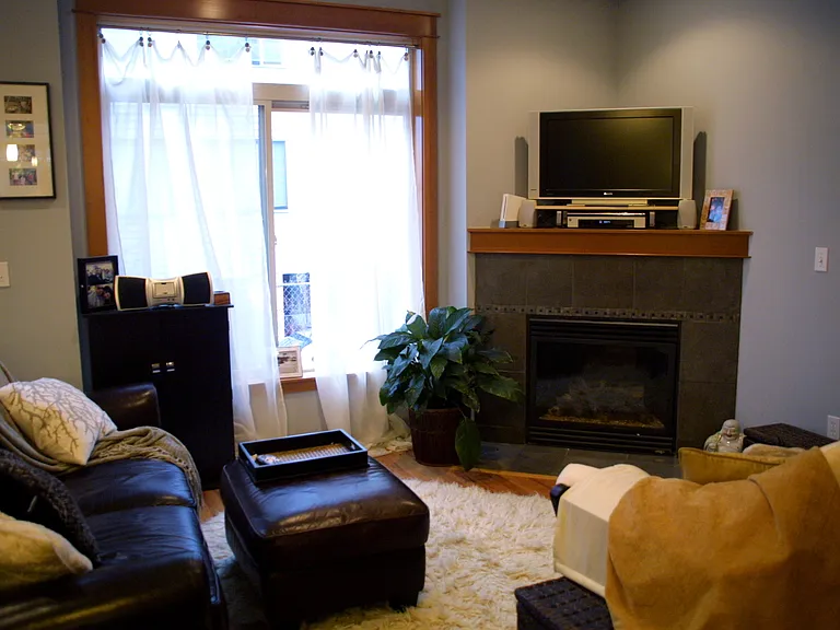 4314B 8th Ave NE #B — Photo 8