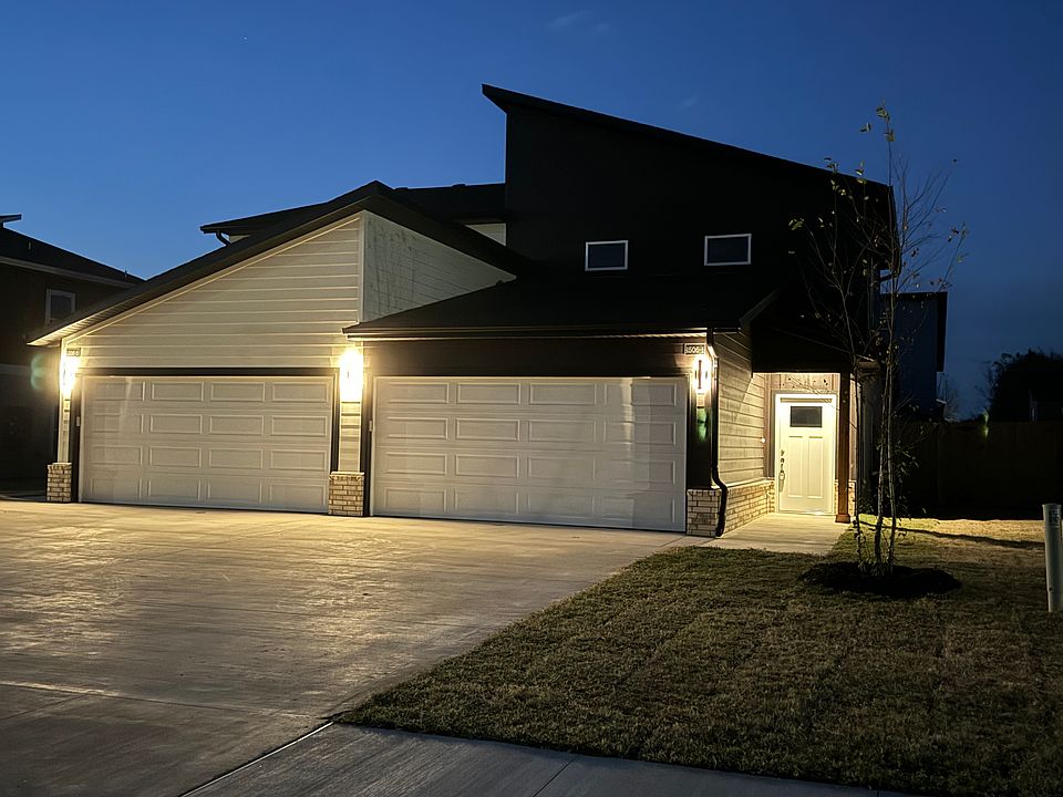 1st image of 1506 SW Poigai Way #2