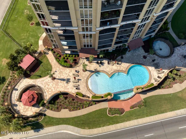 1200 Beach Dr APT 501, Gulfport, MS 39507