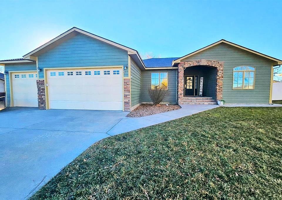 1st image of 803 Ragan Rd