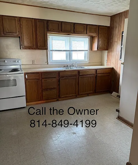212 Fern St — Photo 2
