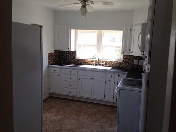 2nd image of 8000 Camner Ave