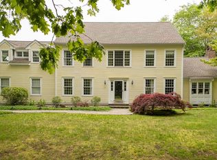55 Hounds Ditch Ln, Duxbury, MA 02332