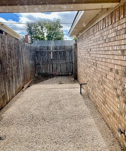 3301 Moss Ct #B — Photo 12