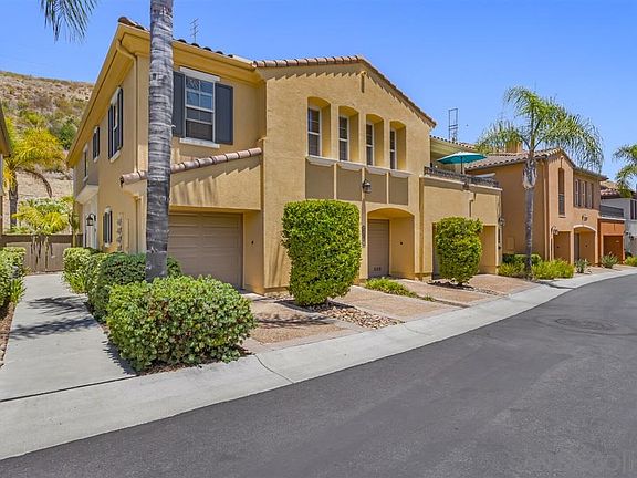 2nd image of 2746 Bellezza Way