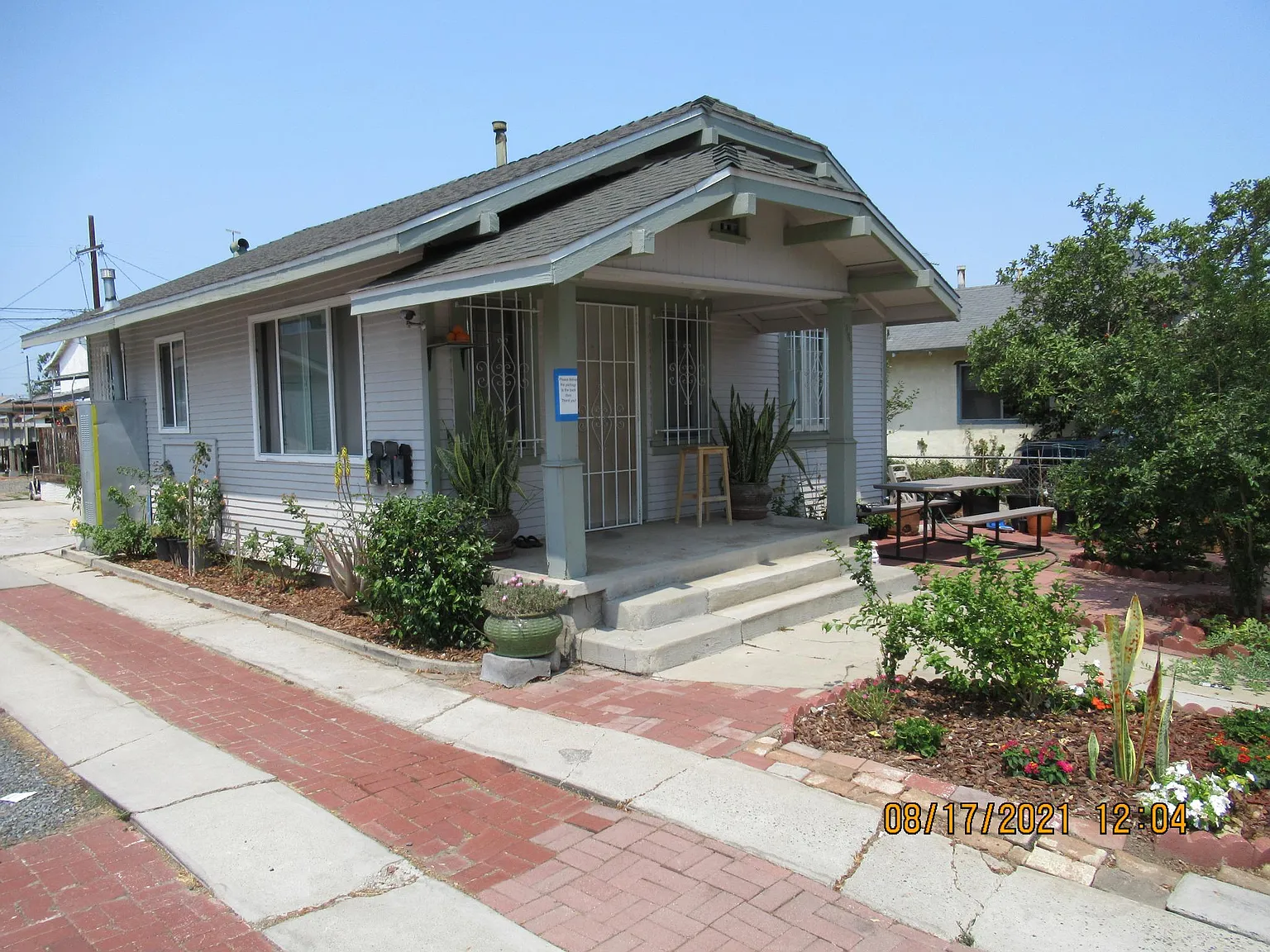 1365 Dawson Ave — Photo 2