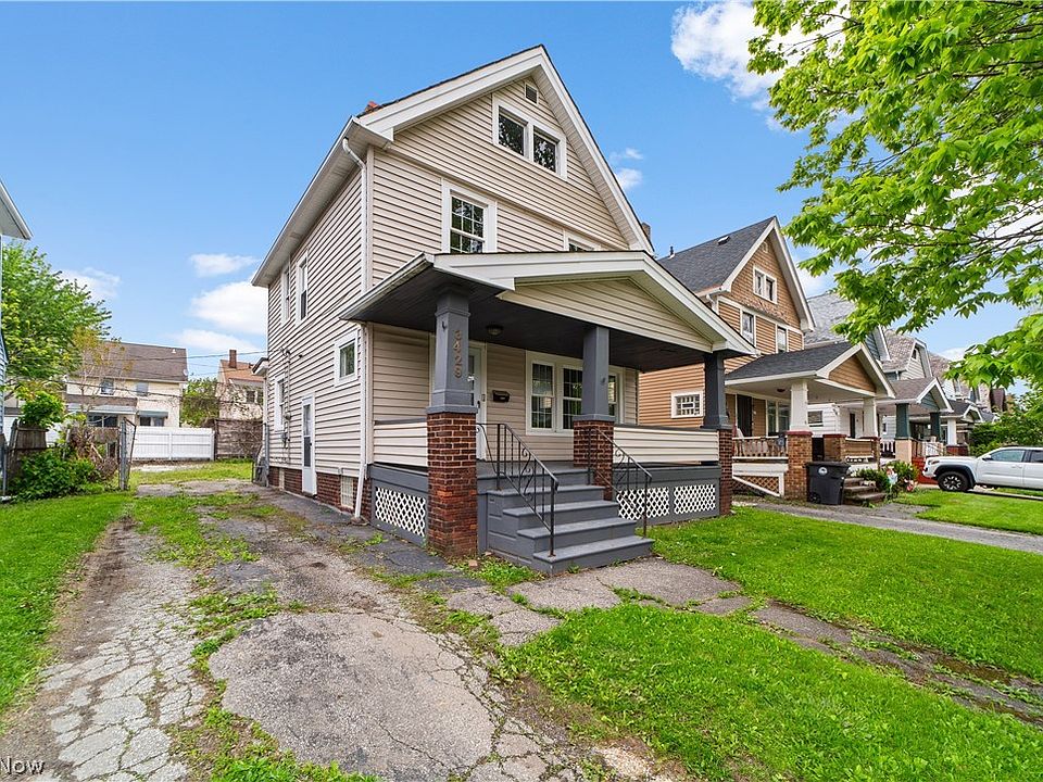 1st image of 3429 W 126th St