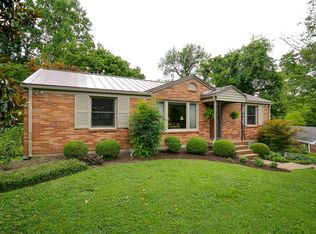 2405 Cabin Hill Rd, Nashville, TN 37214