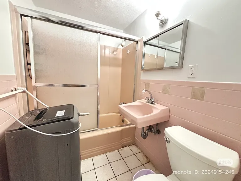 205 Kent St #66 — Photo 10