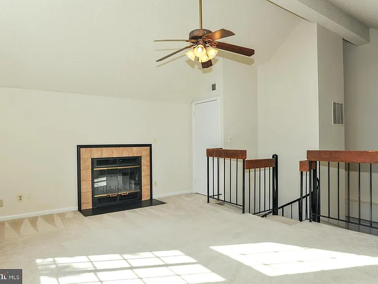 6009 Curtier Dr #C — Photo 16