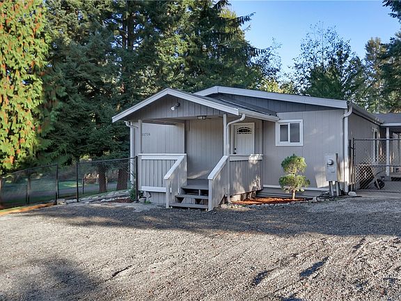 2nd image of 11716 121st Avenue Ct E