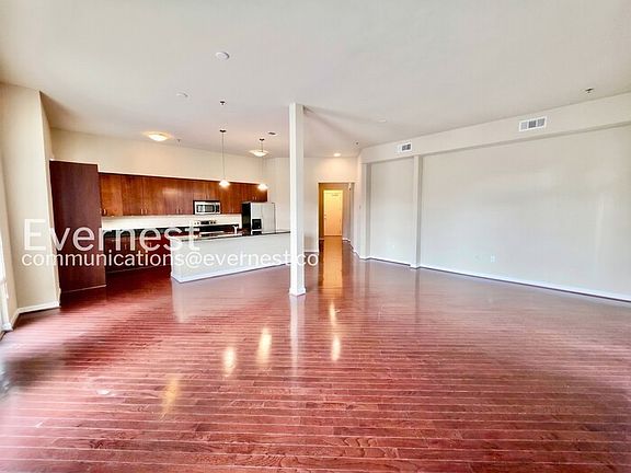 2nd image of 711 Cosmopolitan Dr Unit 129