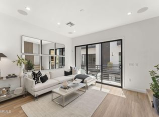 4220 N 32nd St #3, Phoenix, AZ 85018