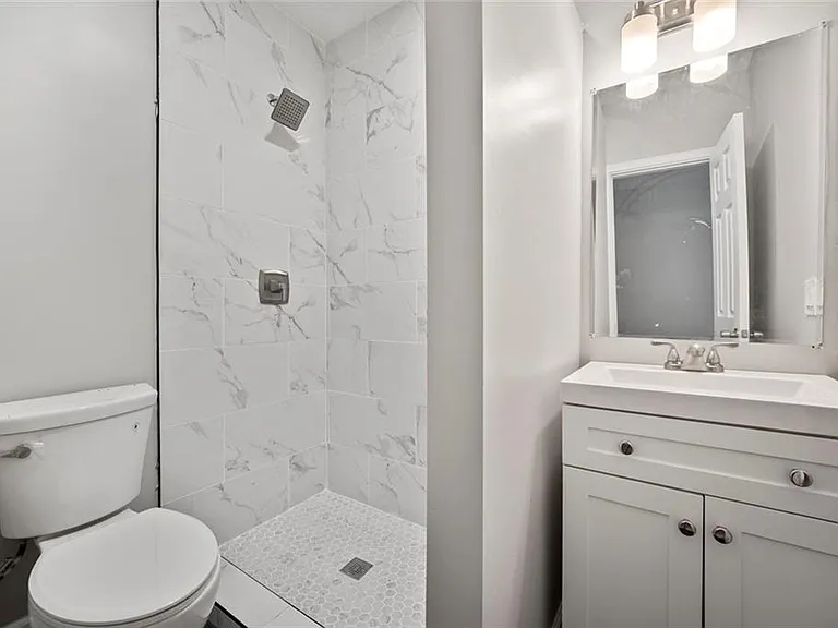 1126 Briarcliff Pl NE #3 — Photo 7
