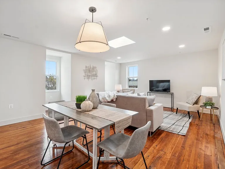 dining/living area