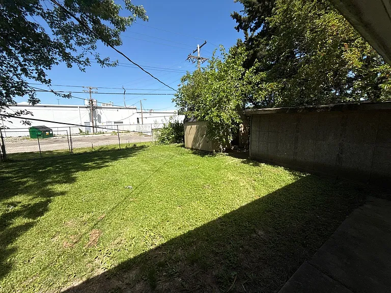 3631 Decamp Dr — Photo 13