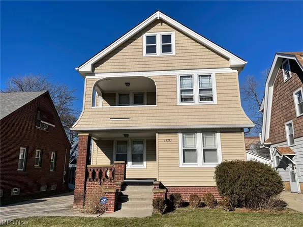 18213 E Park Dr, Cleveland, OH 44119