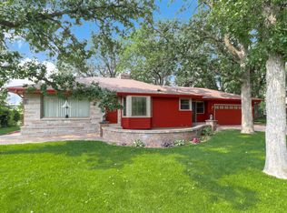 32827 River Oaks Ln, Saint Cloud, MN 56303