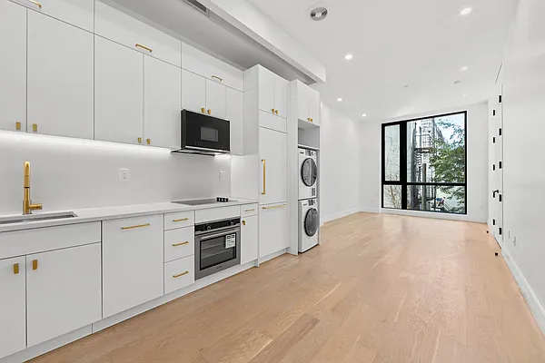 Rented by Doorway NYC, LLC | media 17