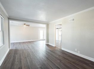 1401 NE 56th Ter, Kansas City, MO 64118
