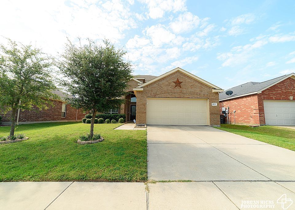1st image of 1711 Twin Hills Way
