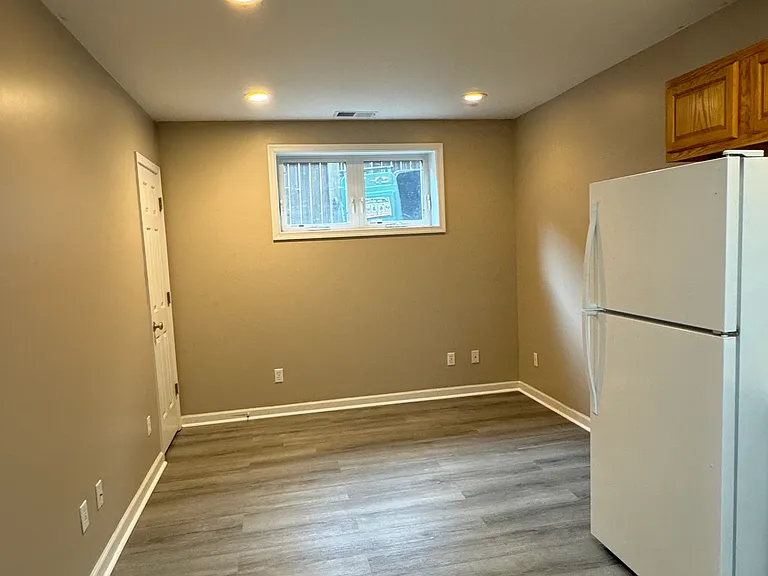 1119 Page St — Photo 11