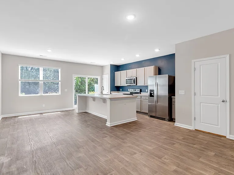 13 Villas Of Garrard Dr — Photo 10