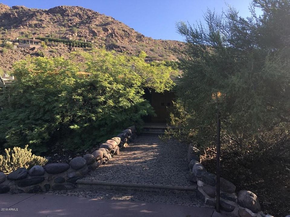 2nd image of 6821 N Lost Dutchman Dr