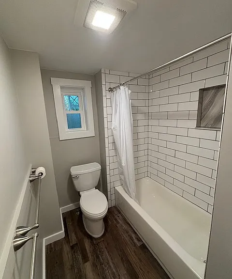 76 Field St — Photo 3