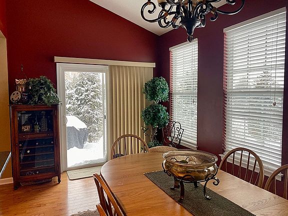 5th image of 4067 Appleridge Ln