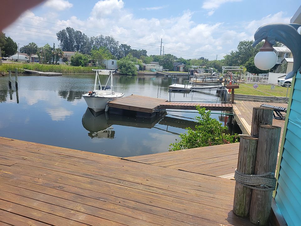 1st image of 14934 Capri Ln