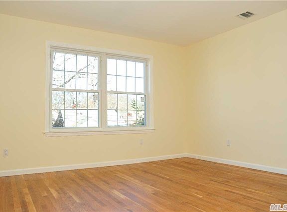 3rd image of 602 Washington Ave