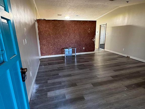 2nd image of 655 Ralde Cir