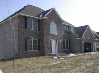 21098 Ixonia Ln, Lakeville, MN 55044