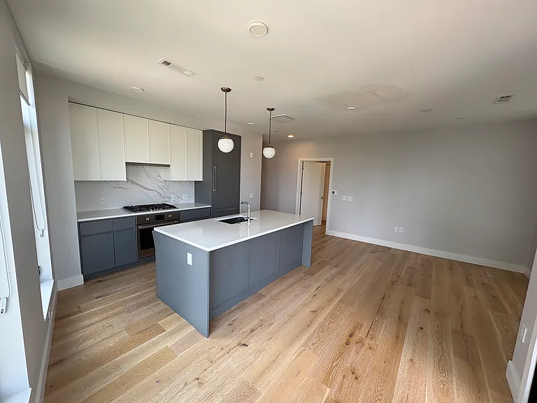 191 Washington St #525 — Photo 27