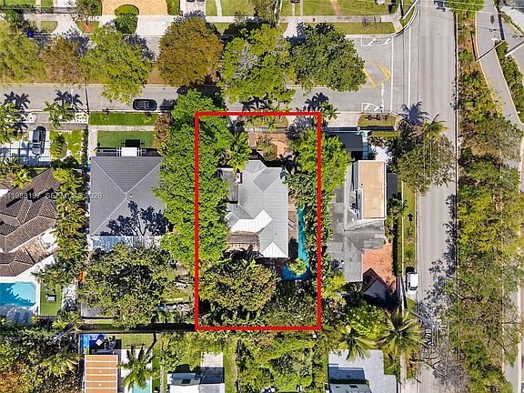 3rd image of 120 SW 24th Rd