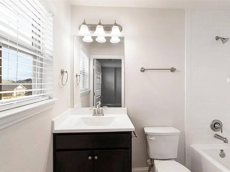 457 Aurora Creek Ln — Photo 19