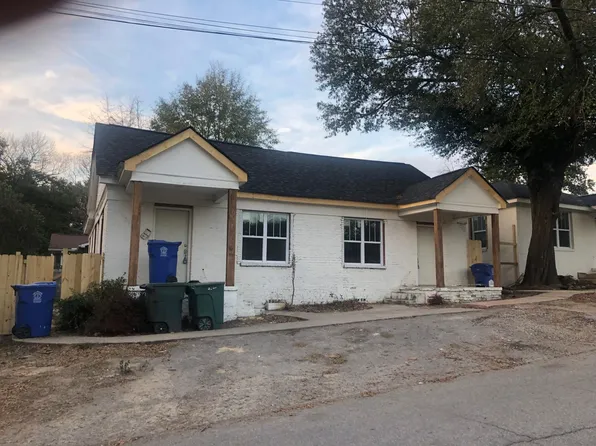 2205 Kennedy St, Columbia, SC 29205