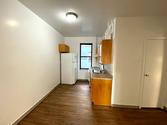 Rented by LRGNY Group, Inc. | media 16