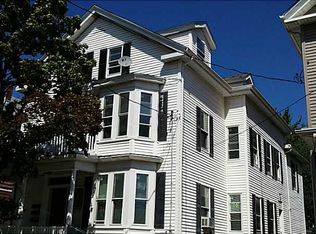 21 Violet St, Providence, RI 02908