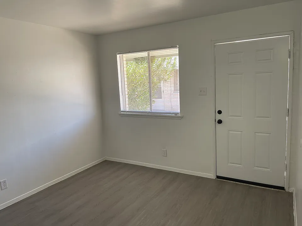 3416 Hayes Ave #2