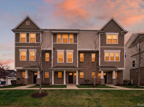 2500 Normandy Rd Unit 2, Royal Oak, MI 48073