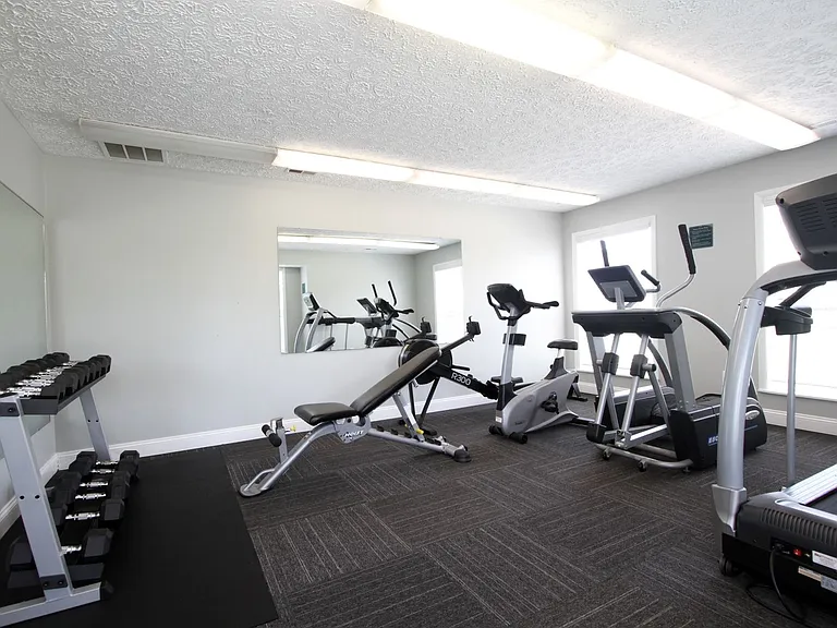 Cross Lakes Apartments — Photo 38