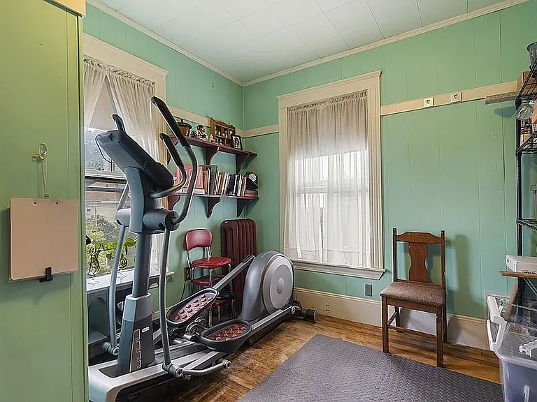 132 Fountain St — Photo 29