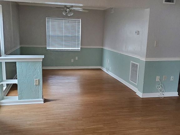 3rd image of 100 Cadiz St APT 118